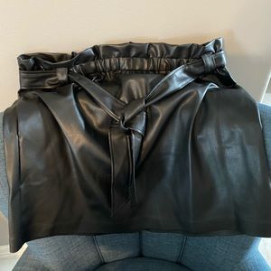 Eloquii - NEW faux leather skirt